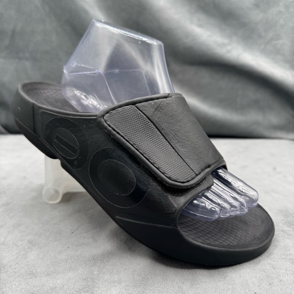 OOFOS OOahh Sport Flex Recovery Slides Women’s Size 8 Black Sandals